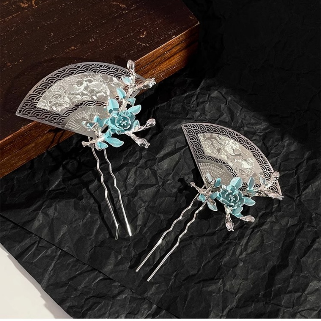 Tech Accessories Women - New Chinese-Style Fan-Shaped Hairpin, Exquisite, Light