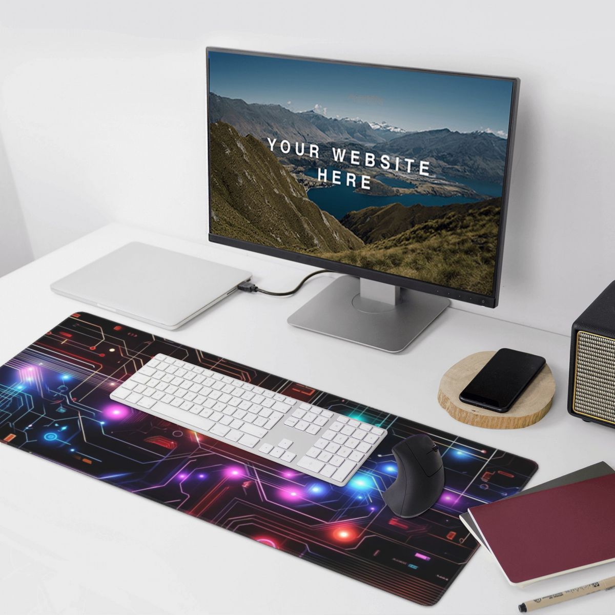 Uniquely High-Tech Circuit Boa - огляд і ціна Tech Accessories For Laptop