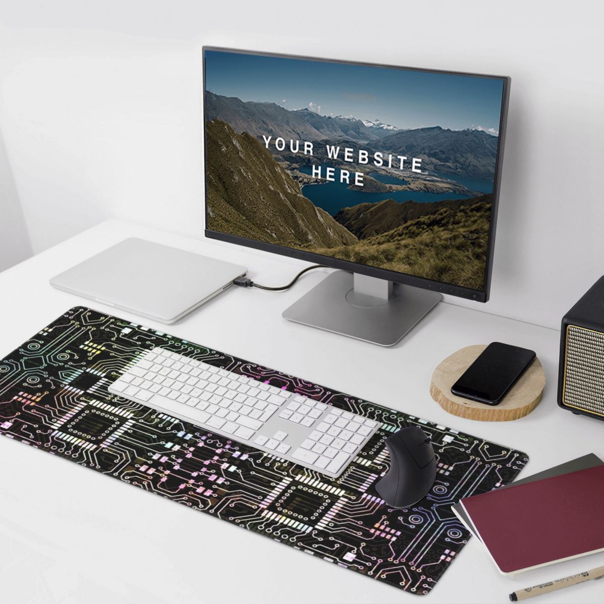 Uniquely High-Tech Circuit Boa - огляд і ціна Tech Accessories For Laptop