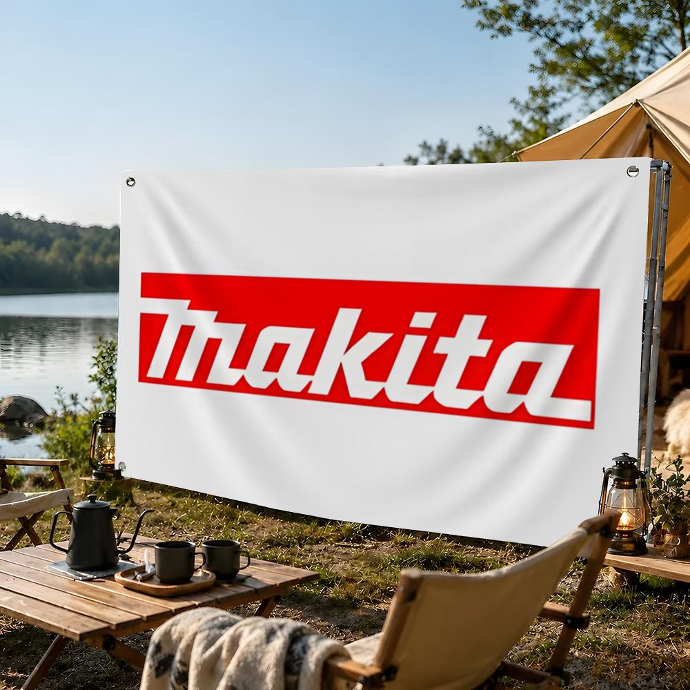 M-Makitas Tool Logo Flags flag - огляд і ціна Tech Room Accessories