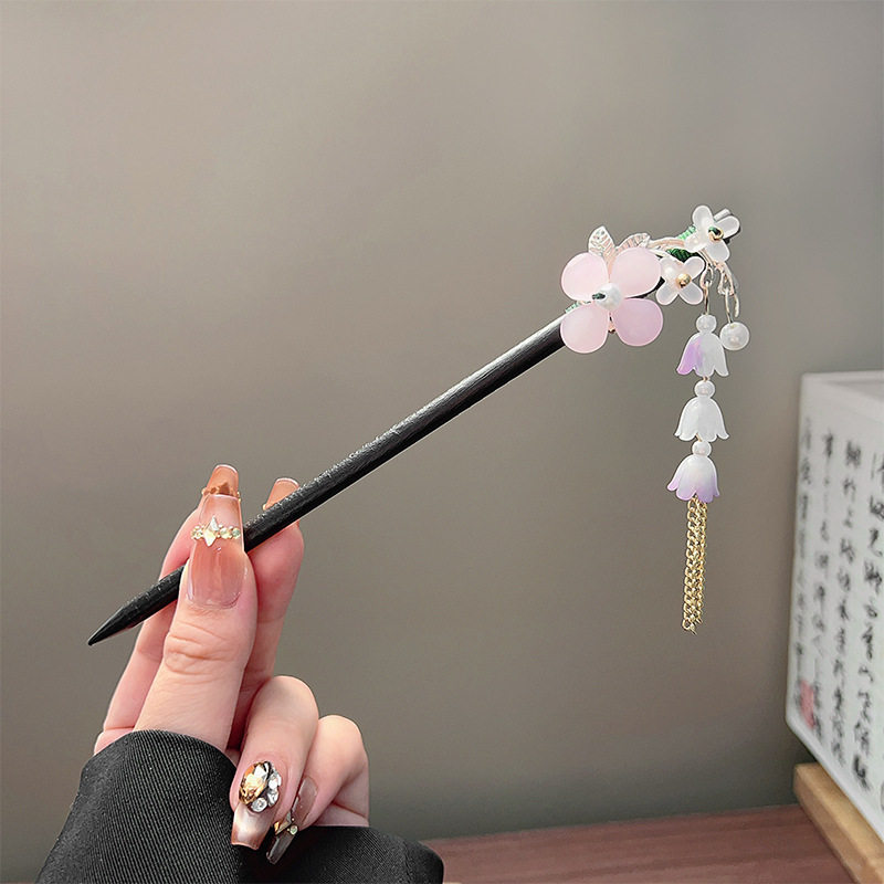 Classic Tassel Hair Stick Blac - огляд і ціна Tech Accessories Women